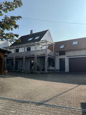 Tolles Einfamilienhaus mit großem Hof und Werkstatt