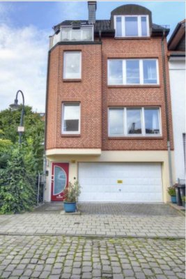 Exklusives Reihenhaus in der Neustadt mit gehobener Ausstattung, Dopprlgarage, Glasfaser, ..