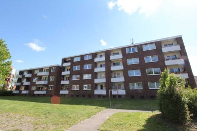 Großräumige und gemütliche 3-Zimmerwohnung mit Balkon im Erdgeschoss