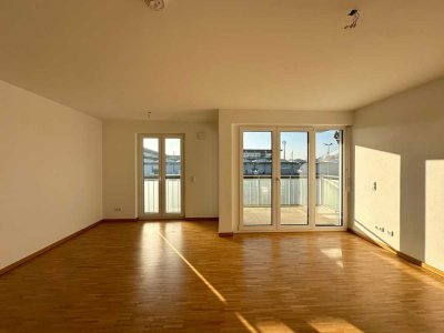 Helle, moderne 2-Zimmer-Wohnung mit Balkon in Rohnhof zu vermieten