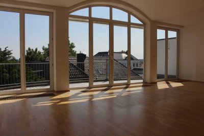 Dachterrassen-Wohnung am Hofberg von Landshut mit Südbalkon