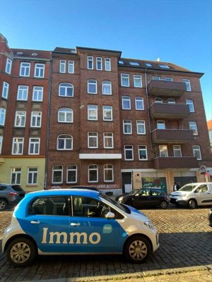 Helle 2-Zimmer-Wohnung in zentraler Lage // Iltisstraße, Kiel