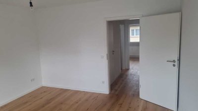 Schöne & frisch sanierte Wohnung in Mannheim-Wallstadt