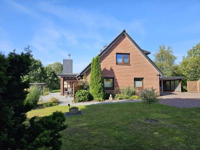 Freistehendes Einfamilienhaus mit traumhaftem Blick und großzügiger Terrasse