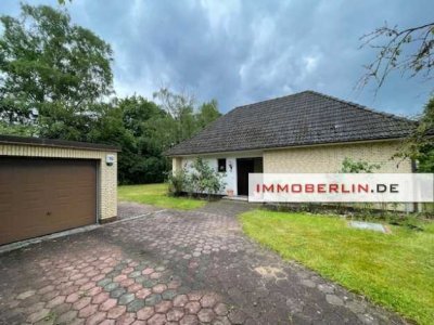 IMMOBERLIN.DE - Attraktives Einfamilienhaus mit Südterrassen & Garage  im Hamburger Speckgürtel