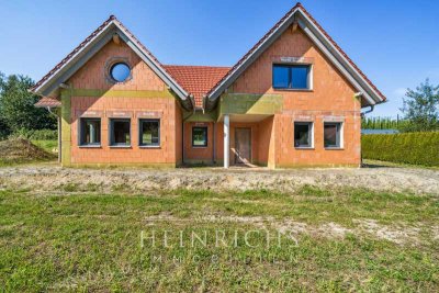 Ihr Traumhaus zum Mitgestalten: Rohbau bereit für den Feinschliff