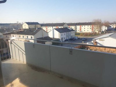 großzügige 3-Zimmer-Whg mit Balkon in Haltingen