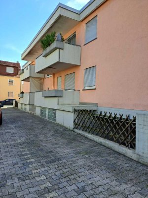 2-Zimmer-Wohnung mit Balkon in Flörsheim-Weilbach