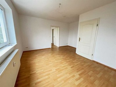 Zentrale, schöne  2,5-Zimmer-Wohnung am Kuhberg in Bahnhofsnähe !