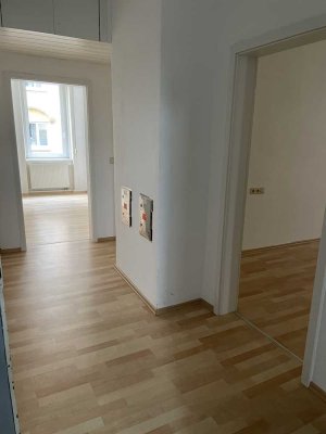 3-Zimmer Altbauwohnung im Lehen WHG 2