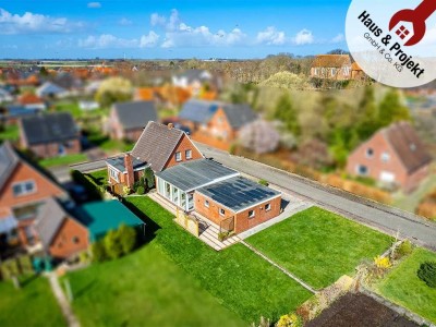 Einfamilienhaus in Dornum: Nahe der Nordsee mit Doppelgarage und Wintergarten