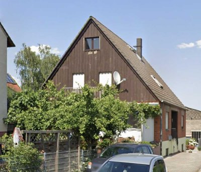 Freundliche 3,5-Zimmer-Dachgeschosswohnung mit Balkon in Reinheim/Spachbrücken