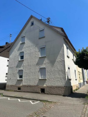 TOP RENDITE - Zweifamilienhaus in zentraler Lage  - 205-23-1