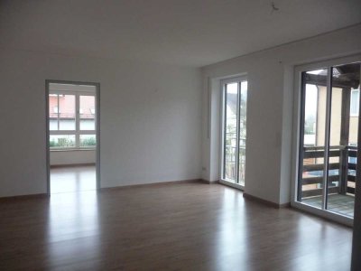 Stilvolle, modernisierte 3-Raum-Wohnung mit gehobener Innenausstattung mit Balkon in Eichstätt