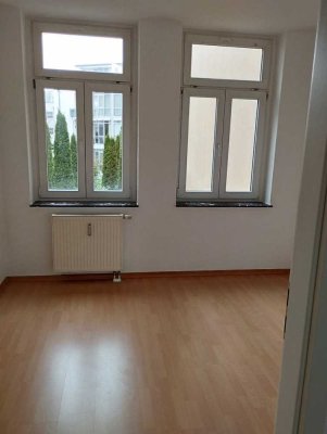 Rendite über 5,5 % in MD-Sudenburg 50 m² Wohnfläche mit 2 Zimmern! Vermietet an eine nette Rentnerin