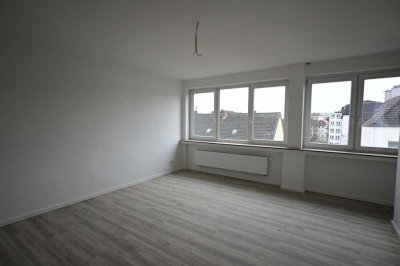 FRISCH RENOVIERT! Modernes Appartement in zentraler Lage!