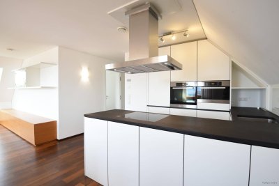 3 Zimmerwohnung mit Tiefgaragenplatz in TOP Lage zu vermieten!