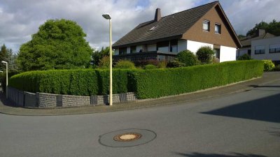 Schöne helle Wohnung in bevorzugter Wohngegend direkt am Waldrand