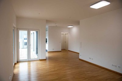 Modernes 3,5 Zimmer Penthouse mit großer Sonnenterrasse in Oberursel