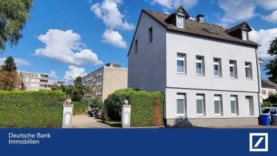 Mehrfamilienhaus mit Baugrundstück im Hildener Süden