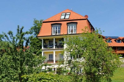 2 Zimmerwohnung mit Terrasse und Garten