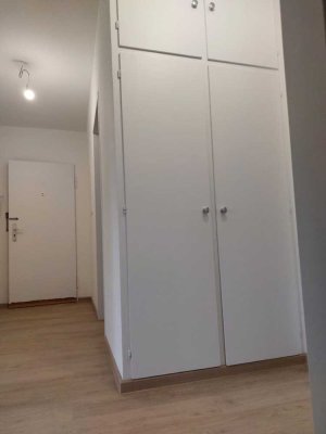 Schöne, gepflegte, ruhige 3 Zimmer Wohnung in KA-Nordweststadt