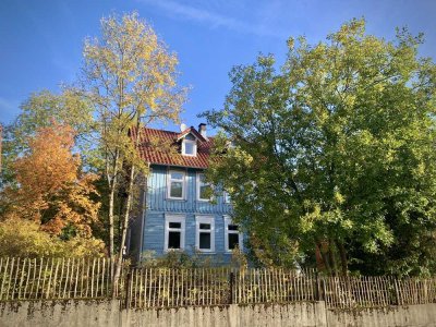 TOPLAGE: ATTRAKTIVE, HELLE WOHNUNG mit Gartennutzung