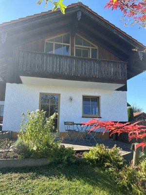 Attraktive 3-Zimmer-Wohnung mit Bergblick in Griesstätt