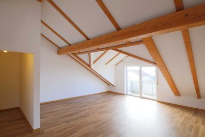 Wunderschöne 3-Zimmer-Dachgeschosswohnung mit Loft-Charakter in ruhiger Wohnlage