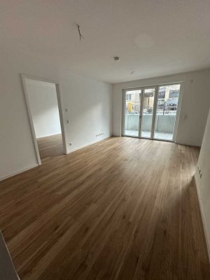 2-Zimmer Wohnung mit Einbauküche und Terrasse nahe Prenzlauer Berg