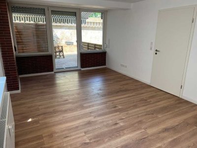 1- Zimmer Terrassenwohnung mit Einbauküche in Nieder-Ramstadt