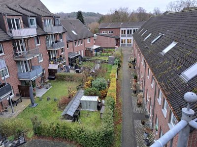 Helle 2-Zimmer-Dachgeschosswohnung mit Balkon in Herzogenrath, ab 01.03.2025