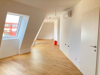 Erstbezug im Herz von Großjedlersdorf! DG-Traum: 4-Zimmer-Maisonette mit SW-Balkon *Provisionsfrei*