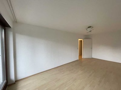 RESERVIERT!  2 Zimmer Wohnung mit Garage