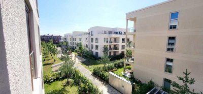 Hochwertige 2-Zimmer Neubau Wohnung inkl. Einbauküche mit Balkon und Blick auf den Volkspark