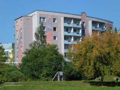 3-Raum-Wohnung im Grünen mit tollem Balkon