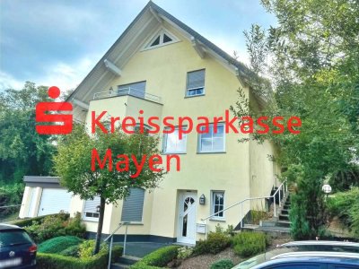 Exklusives Einfamilienhaus in bevorzugter Wohnlage mit Einliegerwohnung