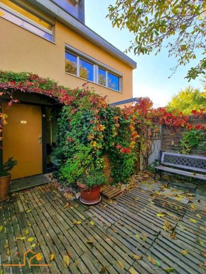 + NEU + GROSSZÜGIGE MAISONETTE MIT REIHENHAUS-FEELING &amp; SONNENTERRASSE // NATUR &amp; STADTGENUSS IN STAMMERSDORF // INKLUSIVE GARAGENSTELLPLATZ