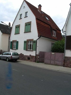 Idyllisches Einfamilienhaus Altbau in Langen (Hessen)