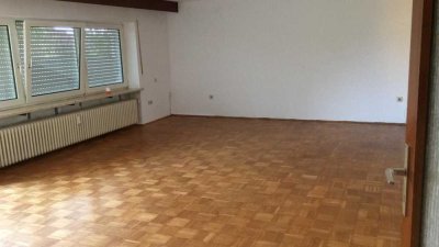 Schöne, geräumige zwei Zimmer Wohnung in Marktredwitz Nähe Klinikum