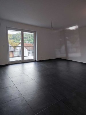 Moderne 2-Zimmerwohnung mit Balkon, Tiefgarage & Einbauküche – Neubau in Geislingen (60,28 m²)