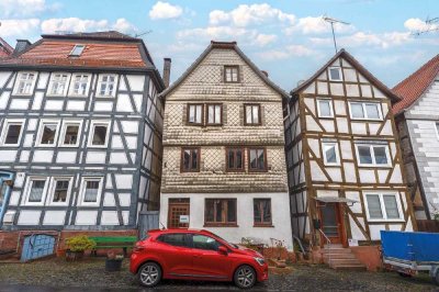 Wohnhaus im Zentrum von Rauschenberg - leerstehend