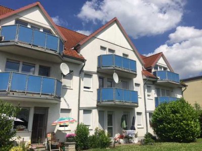 2-Zimmer-ETW im DG mit Balkon und Tiefgaragenstellplatz