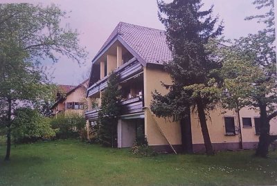 Sonnige 2-Zimmer-Wohnung mit Terrasse in Unterlengenhardt