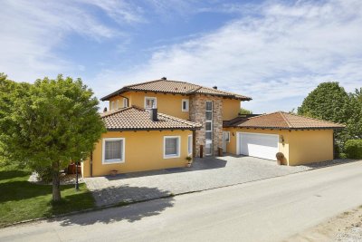 Traumhafte Villa mit mehreren Einheiten im Toskana Stil im schönen Mühlviertel!