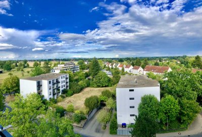 IN GUTER UMGEBUNG: 3-Zimmer mit Balkon und EBK in gepflegter Eigentumswohnanlage - TG-PLATZ - FREI