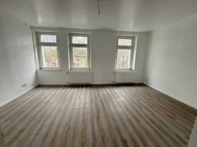 Wohnung**Neu Renoviert mit Terrasse in DU-Mitte**BESICHTIGUNG 25.01.2025 um 11 UHR