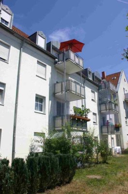 WBS zwingend erforderlich! 3-Zimmer-Wohnung mit Terrasse