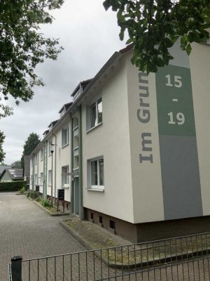 Gr. 1-Zimmer-Wohnung in Kamen Mitte - Bad mit Fenster