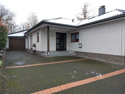 Preiswertes, modernisiertes 4-Zimmer-Haus mit EBK in Lohmar